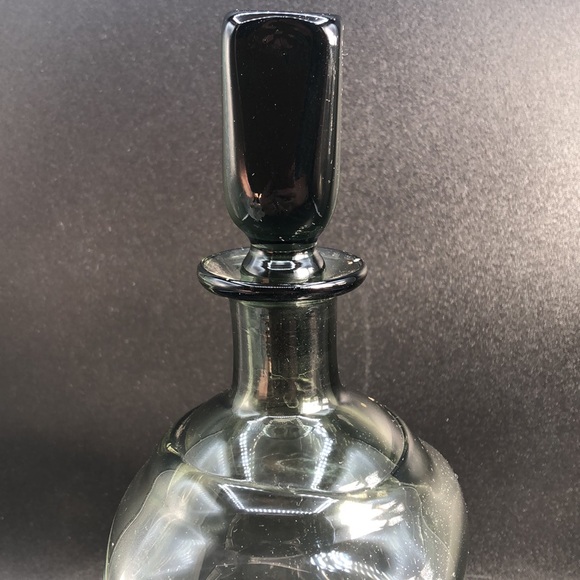 VINTAGE 60s Magnor Smoky Glass Norweigian Hand Blown  Decanter - Picture 2 of 9